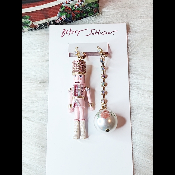 Betsey Johnson Mis-matched Nutcracker Linear Ball Earrings - Picture 2 of 7